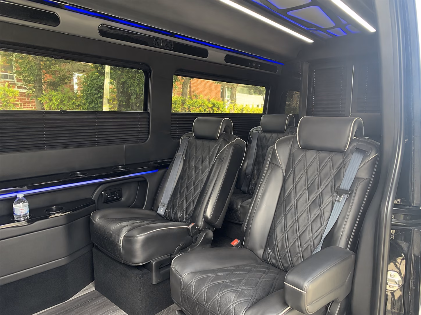 guest shuttles to cartersville country winery and wedding venues around florence